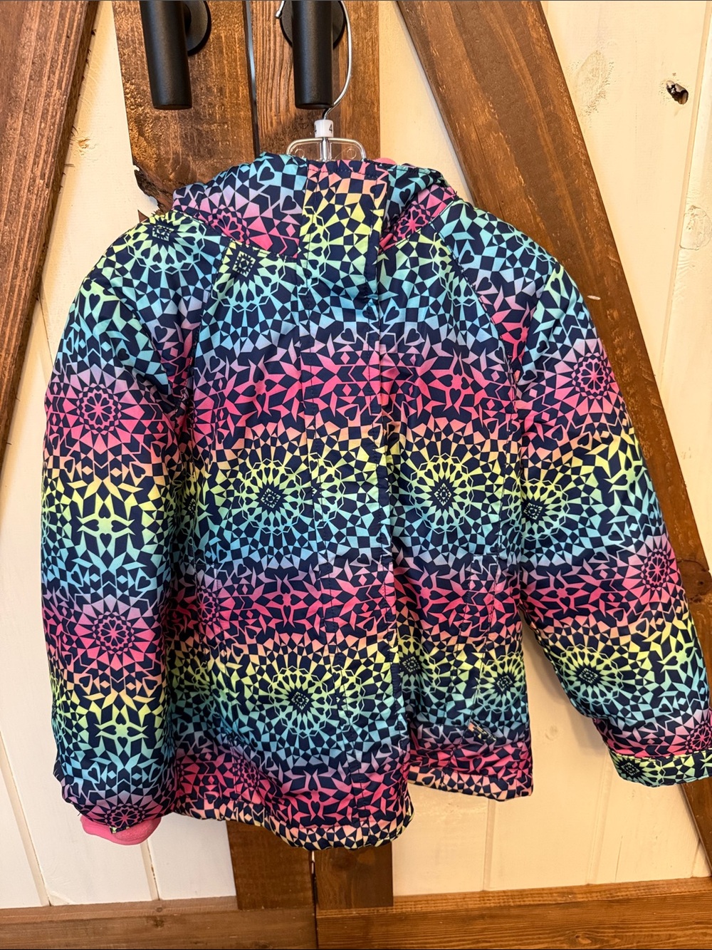 The Children’s Place Girls' Colorful Kaleidoscope Puffer Jacket - sz 5/6